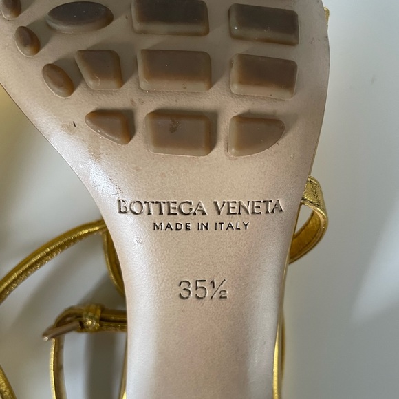BOTTEGA VENETA GOLD LINE HEELS - Picture 13 of 13